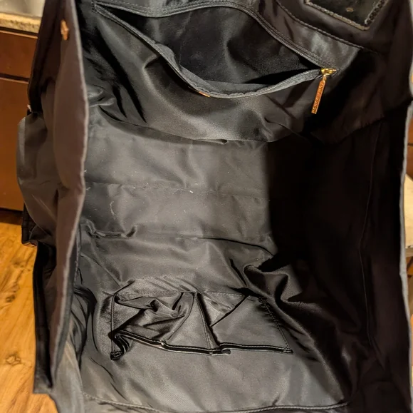 Tory Burch Large Black Ella Tote Bag Patent Logo and Matching Wallet - Picture 4 of 12